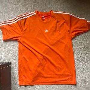 Men’s adidas top